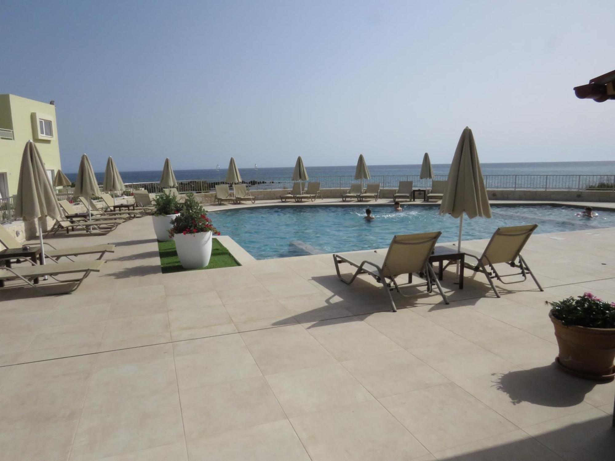Blue Beach Villas Apartments Stavros  Bagian luar foto
