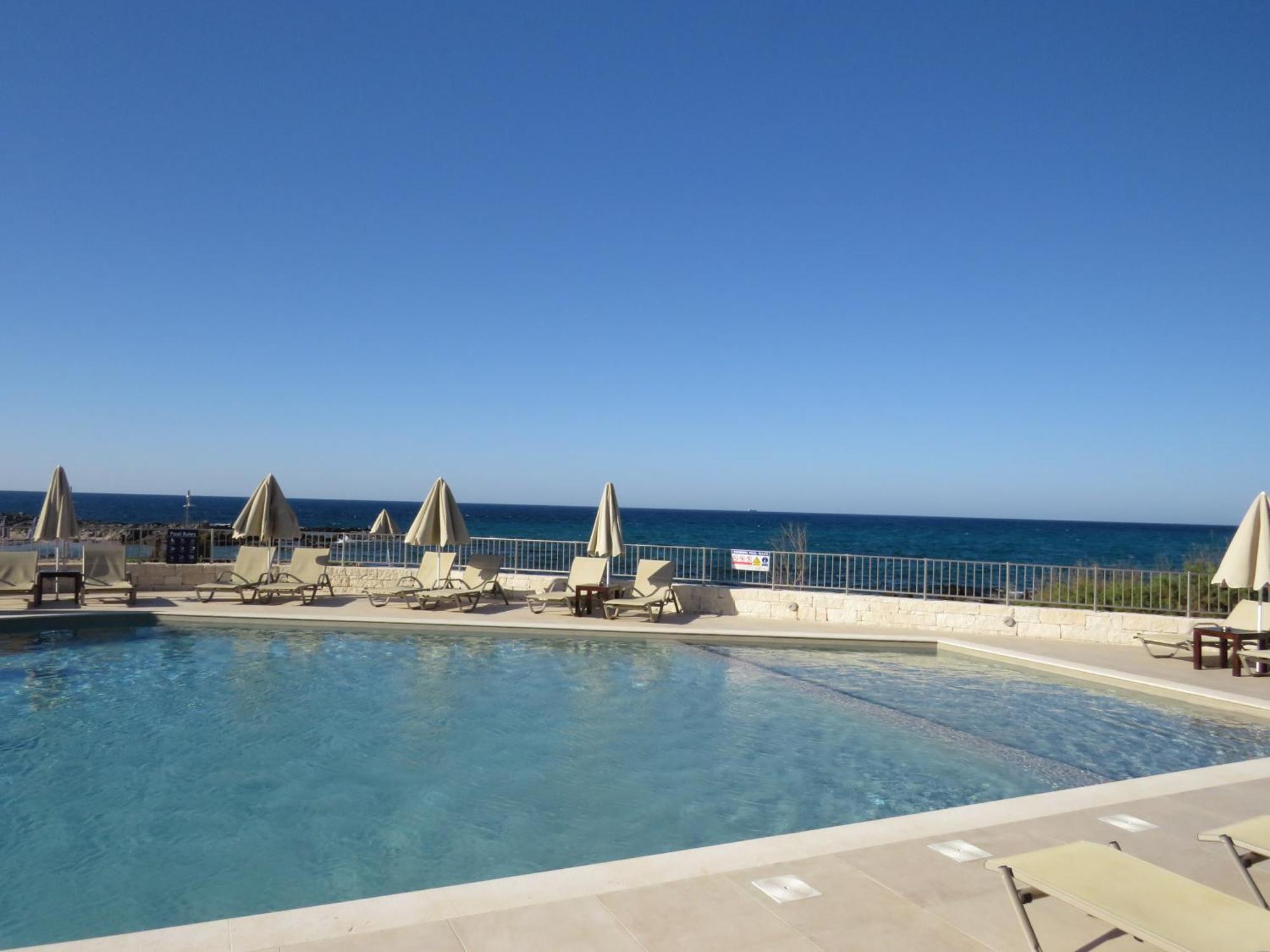 Blue Beach Villas Apartments Stavros  Bagian luar foto