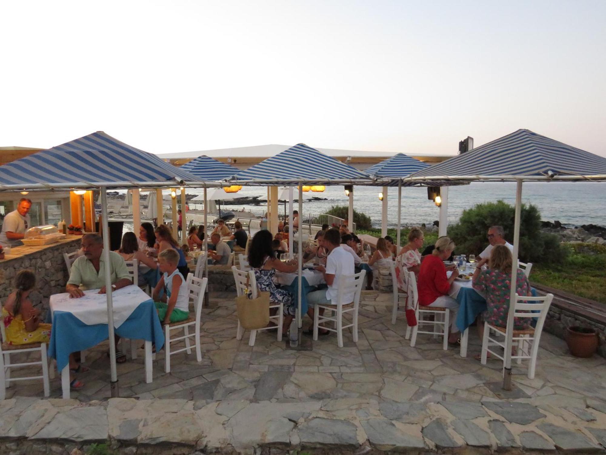 Blue Beach Villas Apartments Stavros  Bagian luar foto