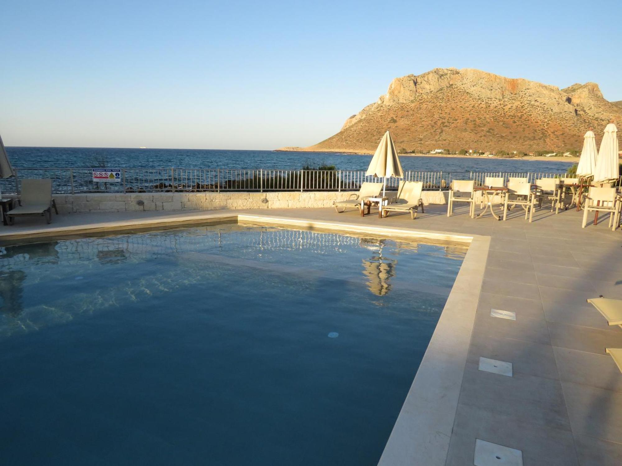 Blue Beach Villas Apartments Stavros  Bagian luar foto