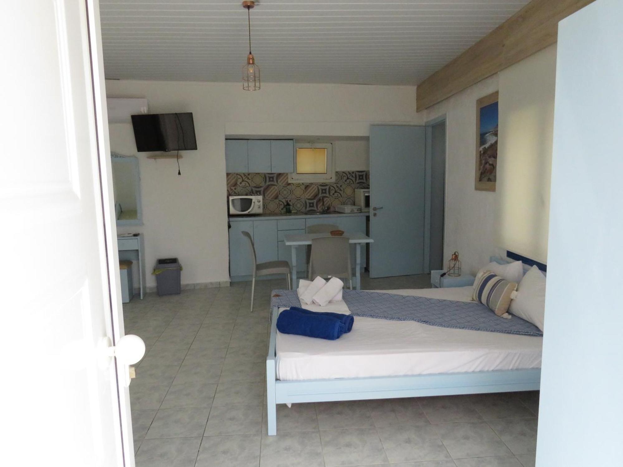 Blue Beach Villas Apartments Stavros  Bagian luar foto