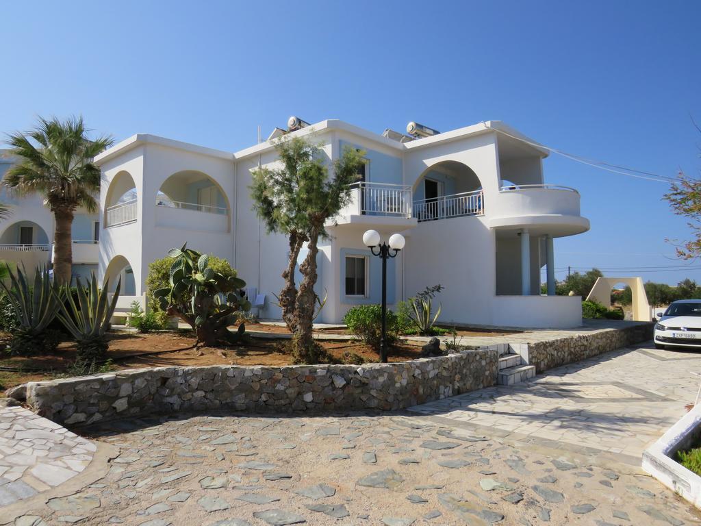 Blue Beach Villas Apartments Stavros  Bagian luar foto