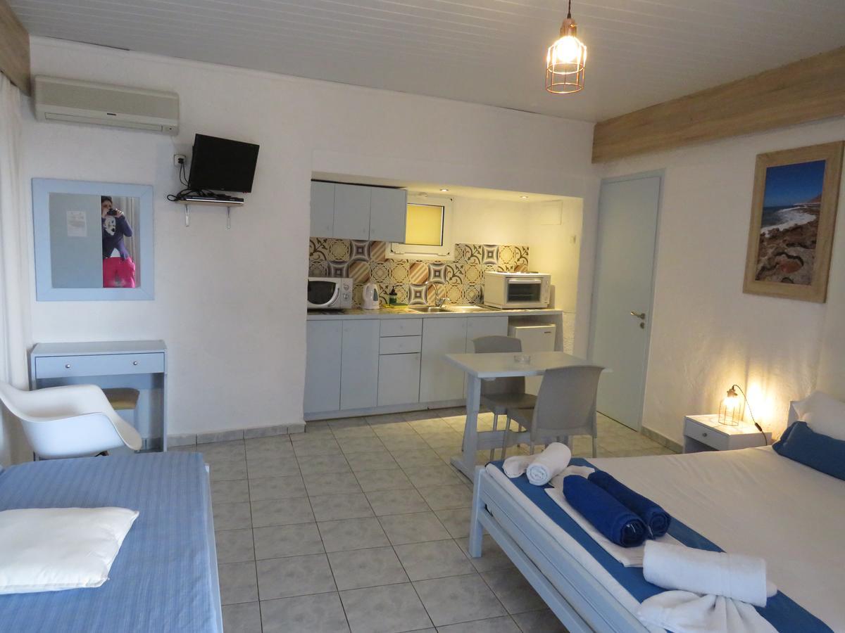 Blue Beach Villas Apartments Stavros  Bagian luar foto